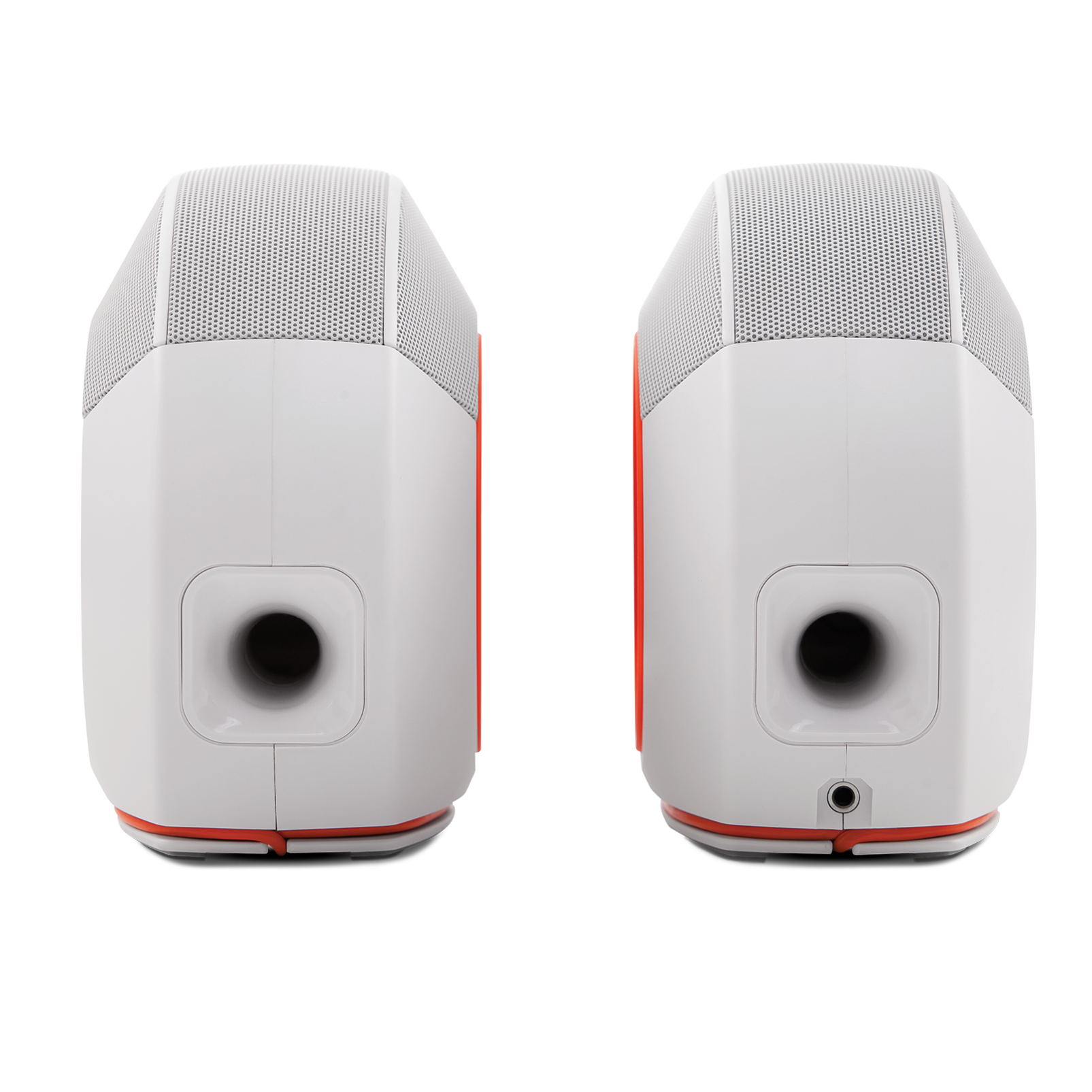 JBL Pebbles | USB接続のパソコン用スピーカー