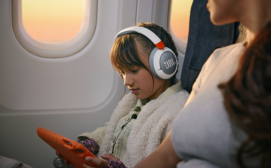 JBL Junior 470NC | ノイズキャンセリング搭載子ども用ワイヤレス